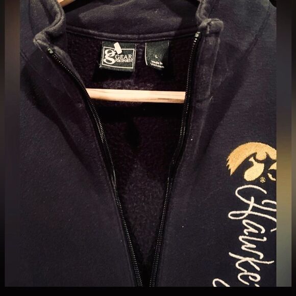 Iowa Hawkeyes Jacket Woman Size L Black Caitlin Clark Good Used Condition - Picture 10 of 10